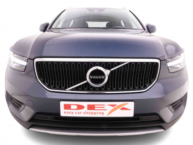 VOLVO_VOLVO_XC40_2548720_1.jpg