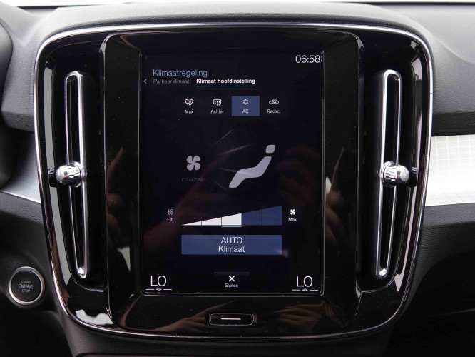 VOLVO_VOLVO_XC40_2548720_13.jpg