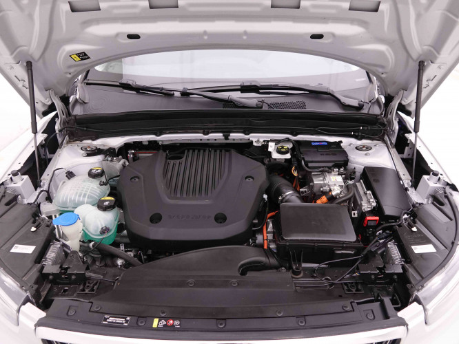 VOLVO_VOLVO_XC40_2549022_25.jpg
