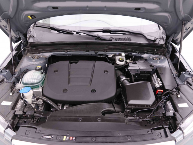 VOLVO_VOLVO_XC40_2549306_21.jpg