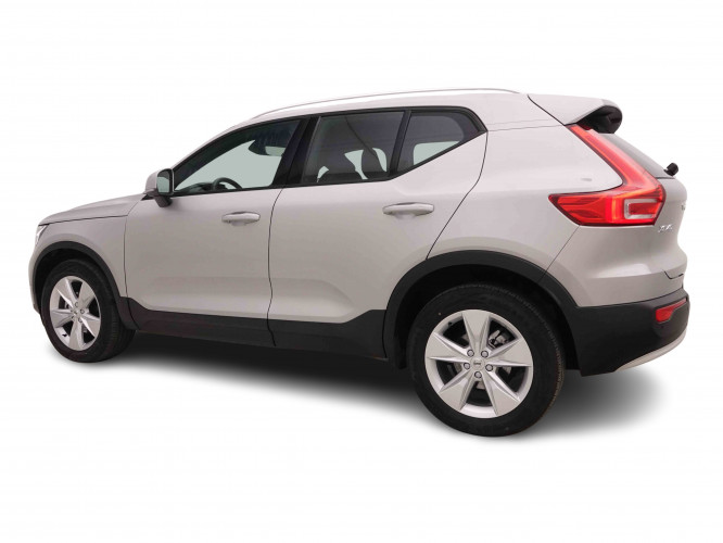 VOLVO_VOLVO_XC40_2549600_2.jpg
