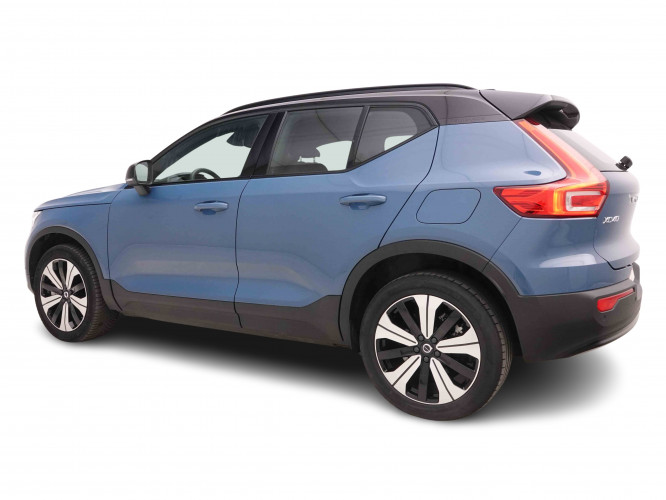 VOLVO_VOLVO_XC40_2549707_2.jpg