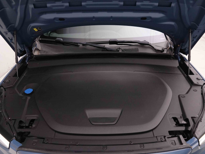 VOLVO_VOLVO_XC40_2549707_23.jpg