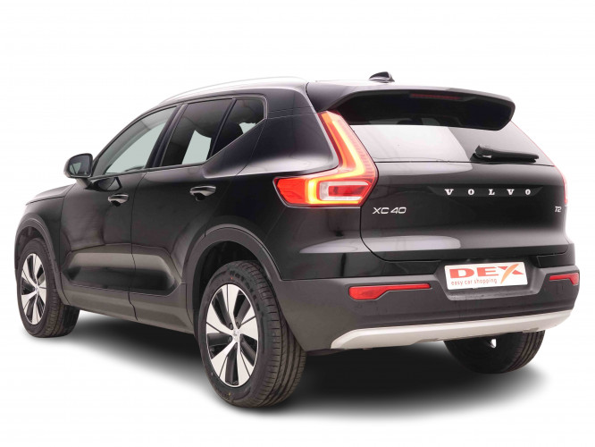 VOLVO_VOLVO_XC40_2550522_3.jpg