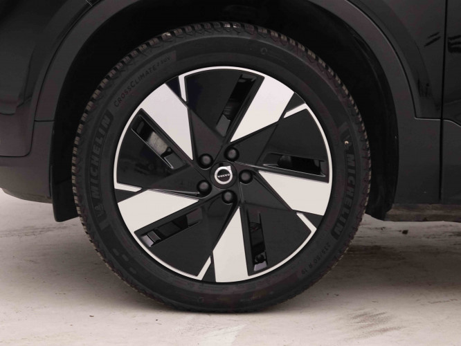 VOLVO_VOLVO_XC40_2551259_21.jpg