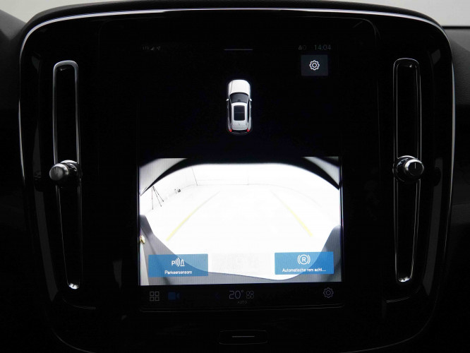 VOLVO_VOLVO_XC40_2653027_10.jpg
