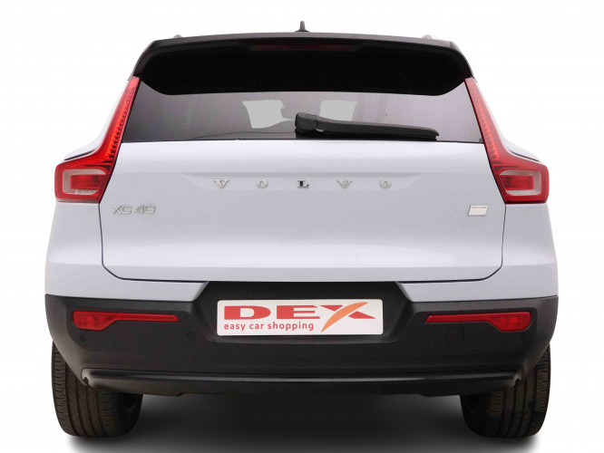 VOLVO_VOLVO_XC40_2653029_4.jpg