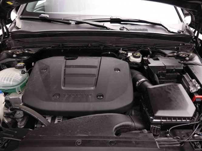 VOLVO_VOLVO_XC40_2653080_24.jpg