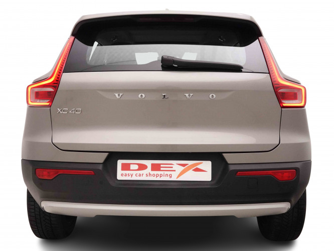 VOLVO_VOLVO_XC40_2653081_4.jpg