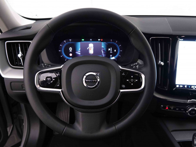 VOLVO_VOLVO_XC60_2547355_9.jpg