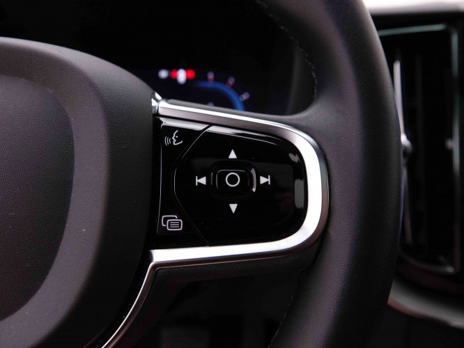 VOLVO_VOLVO_XC60_2548622_20.jpg