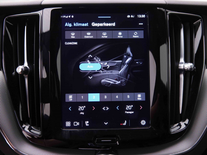 VOLVO_VOLVO_XC60_2548998_13.jpg