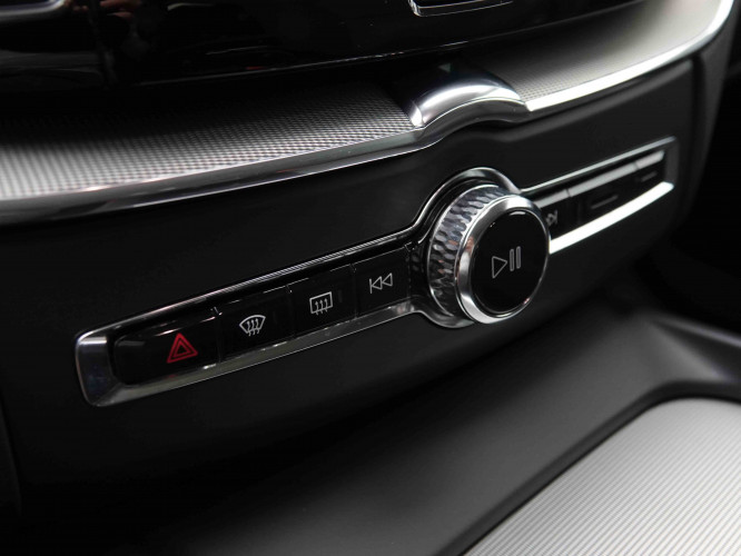 VOLVO_VOLVO_XC60_2549179_16.jpg