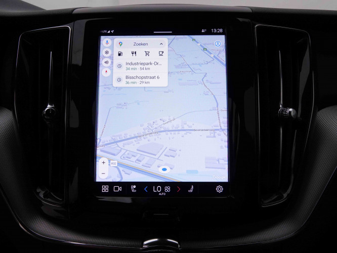 VOLVO_VOLVO_XC60_2549290_10.jpg