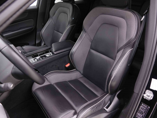 VOLVO_VOLVO_XC60_2549290_7.jpg