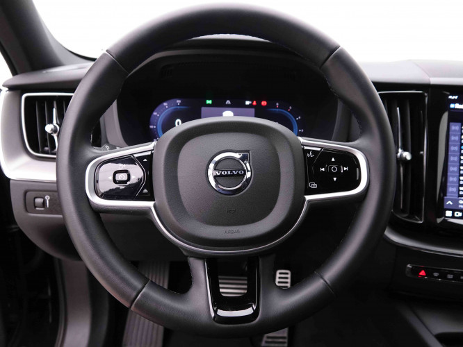VOLVO_VOLVO_XC60_2549290_9.jpg