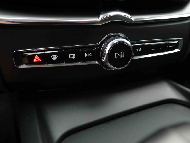 VOLVO_VOLVO_XC60_2654069_14.jpg VOLVO_VOLVO_XC60_2654069_14.jpg