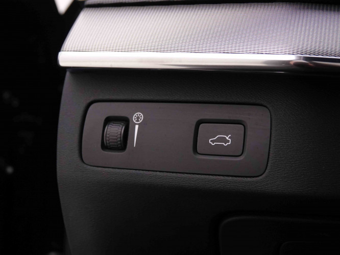 VOLVO_VOLVO_XC90_2548684_9.jpg