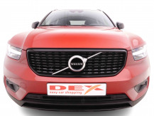 VOLVO_VOLVO_XC40_2548429_1.jpg