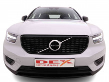 VOLVO_VOLVO_XC40_2548543_1.jpg