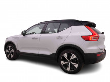 VOLVO_VOLVO_XC40_2548543_2.jpg